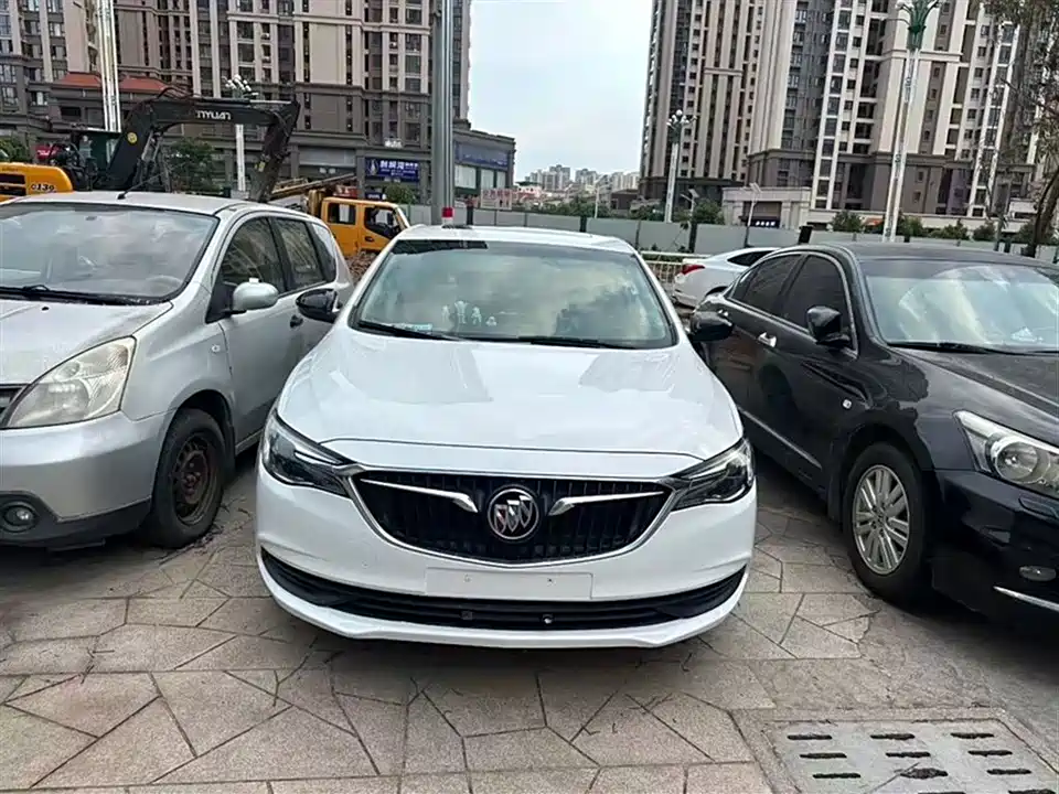 Buick Yinglang