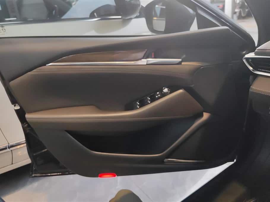 Mazda Atez Mazda Atez