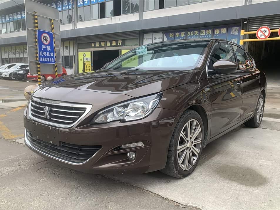 Peugeot 408