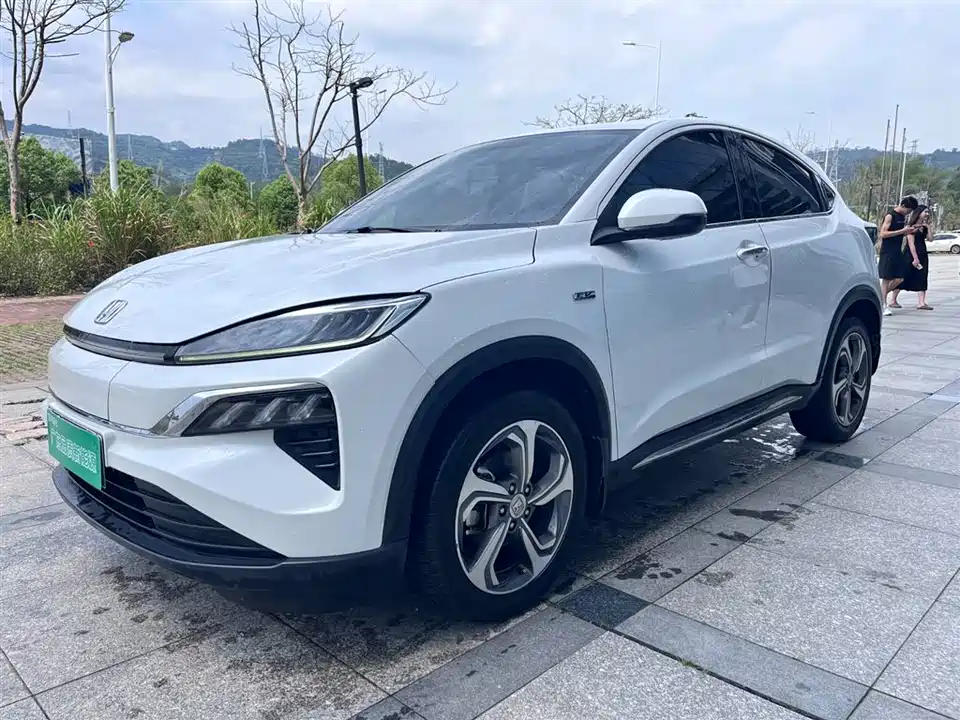 CIIMO Dongfeng Honda M-NV