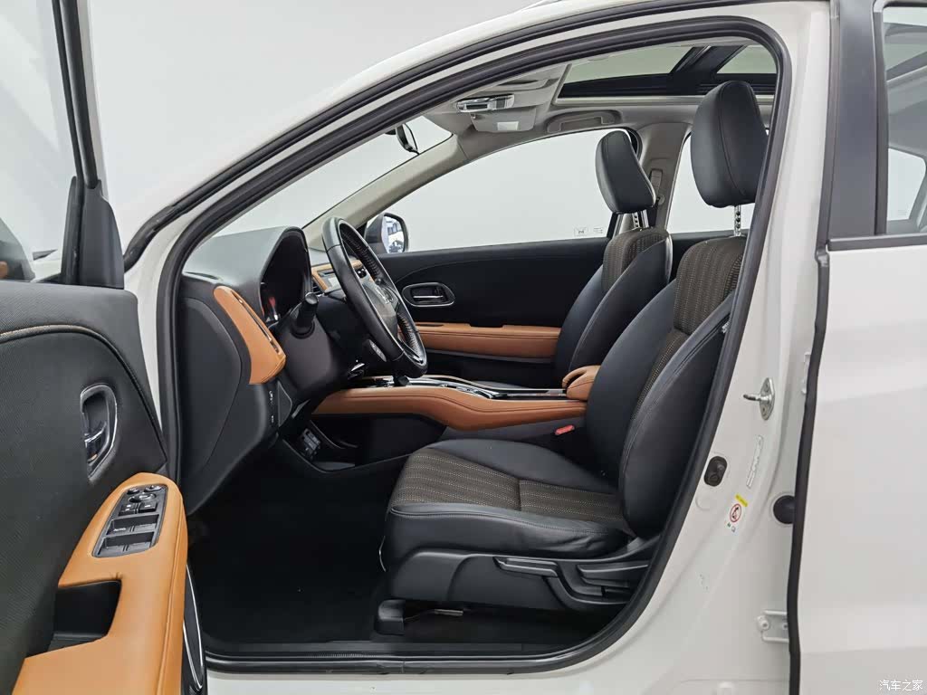 Honda Vezel, 2015 10