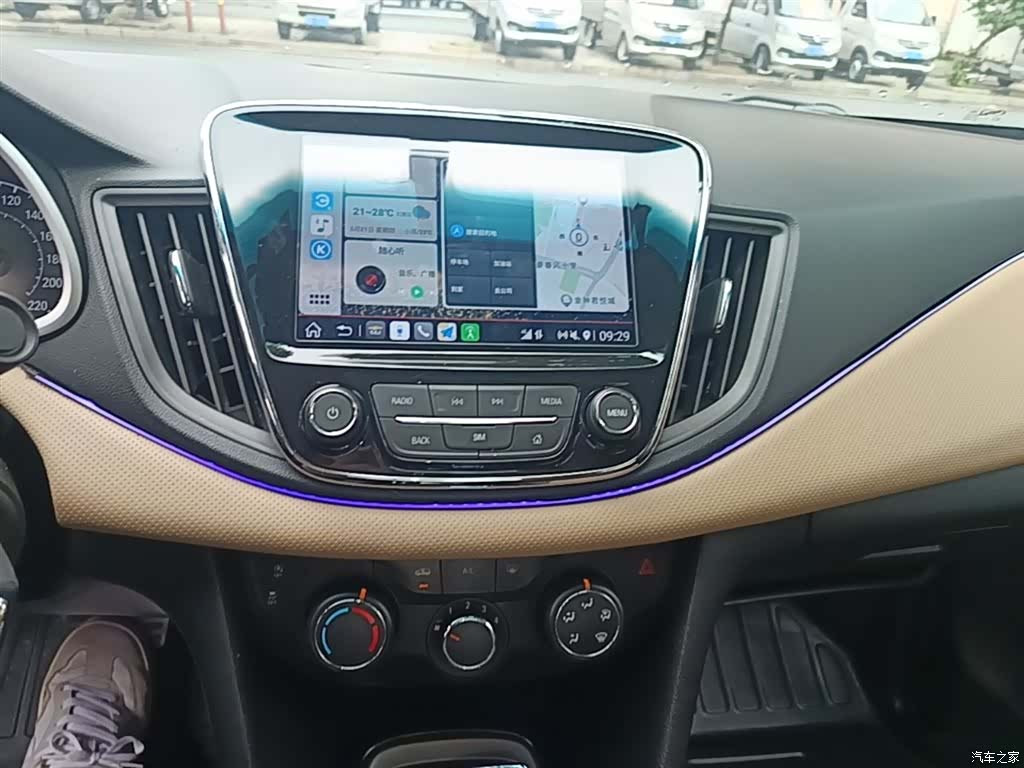 Chevrolet 320, 2022 13