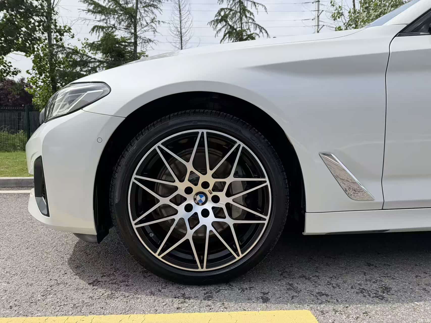 BMW 5 Series, 2020 4