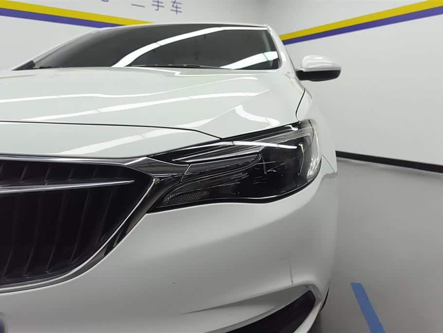 Buick Yinglang