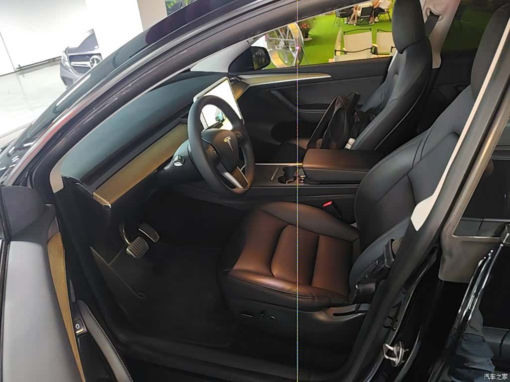 Tesla Model Y, 2022 12