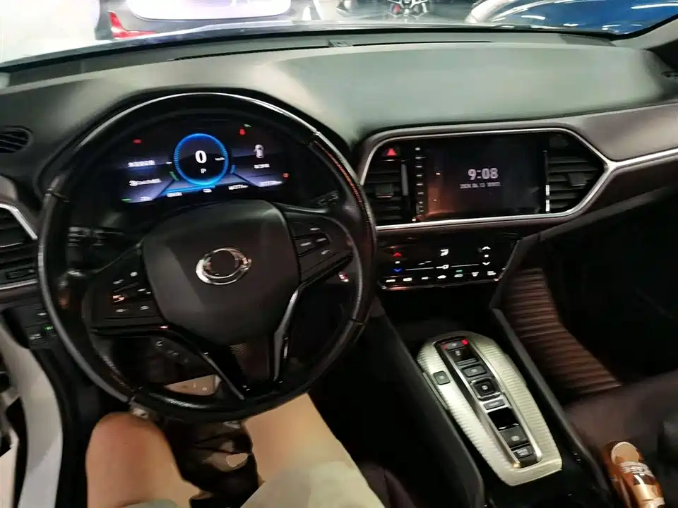 CIIMO Dongfeng Honda M-NV