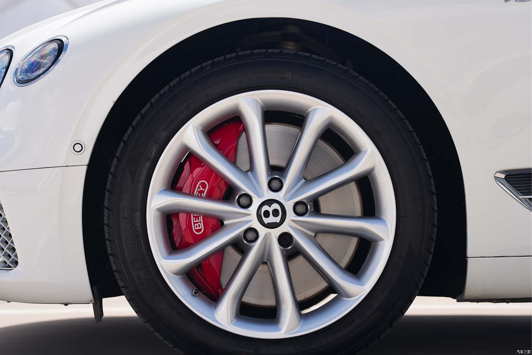 Bentley Continental GT, 2021 26