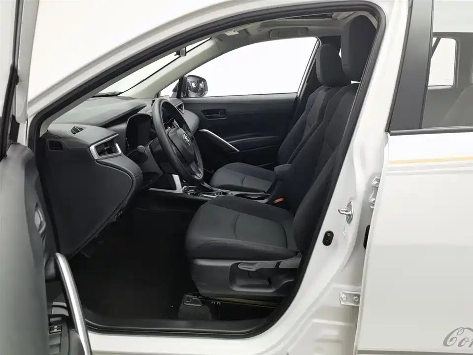 Toyota Corolla Sharp amplifier