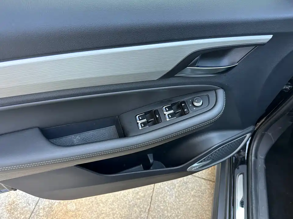 Geely Vision X6