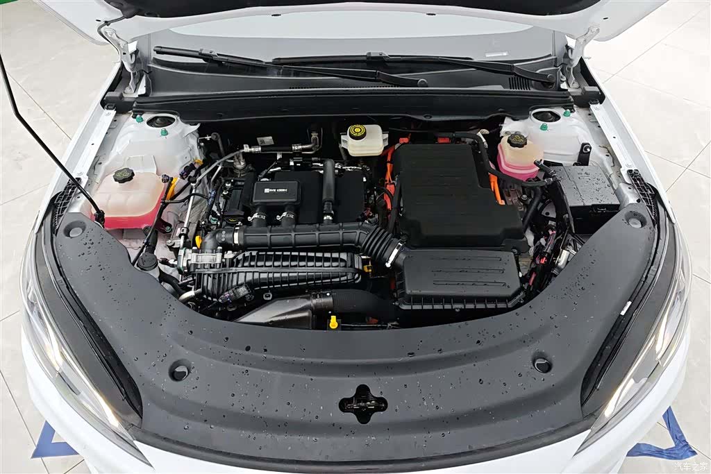 BYD Seal, 2025 10