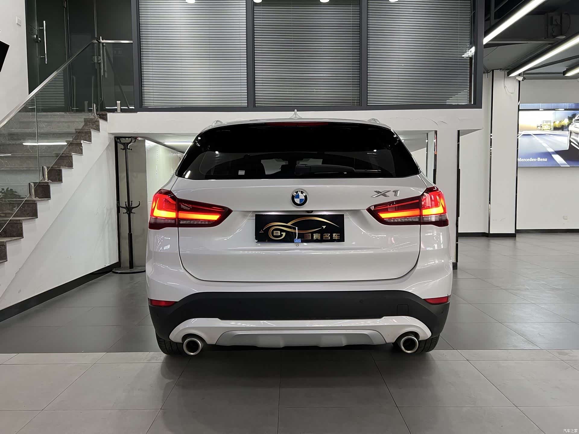 BMW X1, 2020 все фото