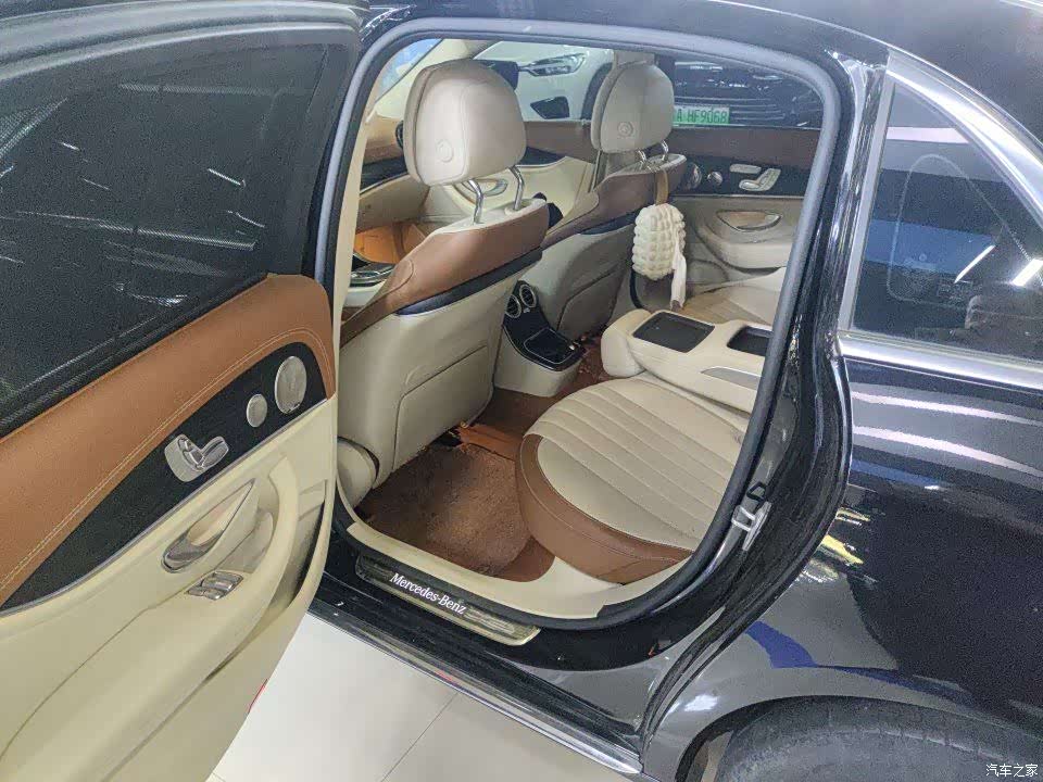 Mercedes-Benz E-Class, 2022 8