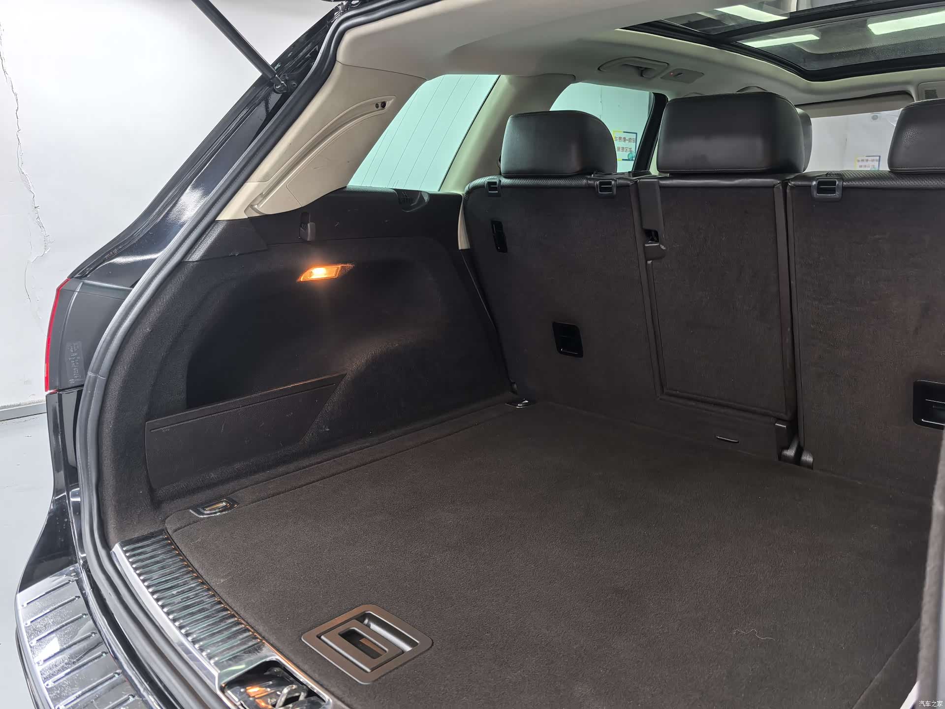 Volkswagen Touareg, 2012 14