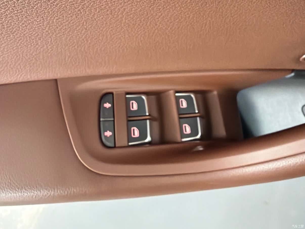 Audi A6L, 2018 12