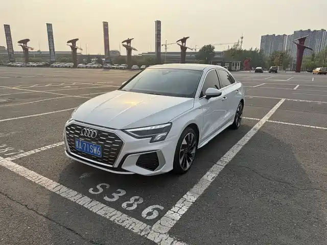Audi A3 2023 — купить из Китая под заказ