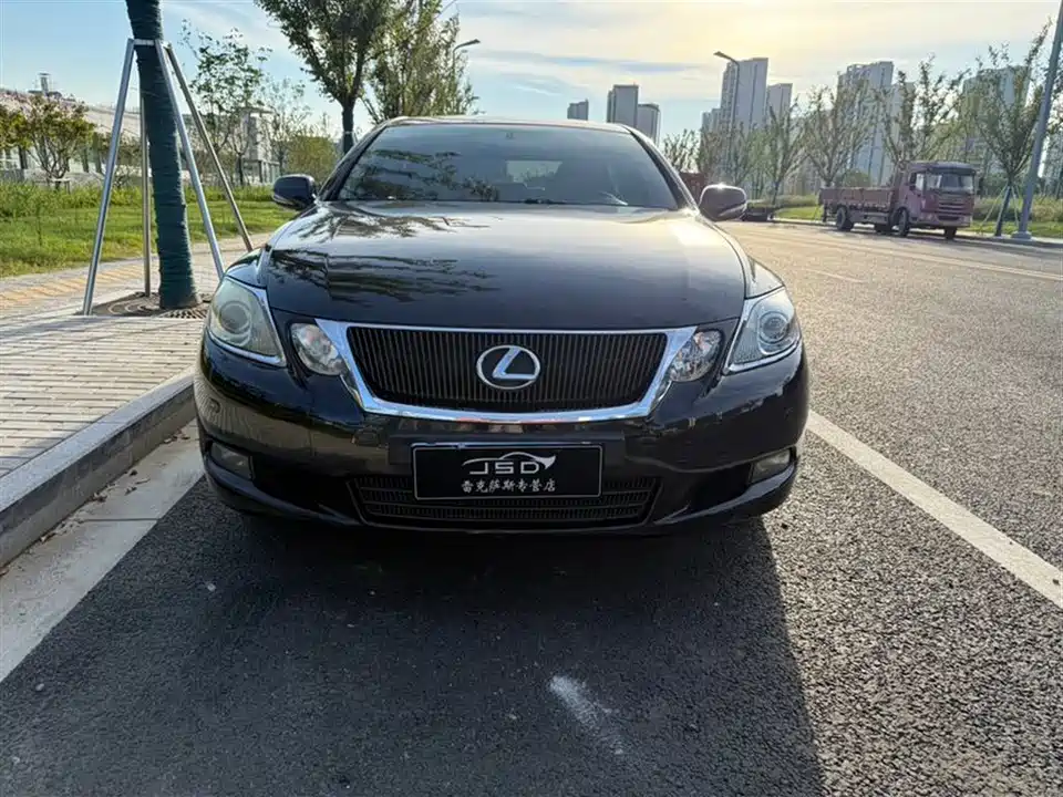 Lexus GS