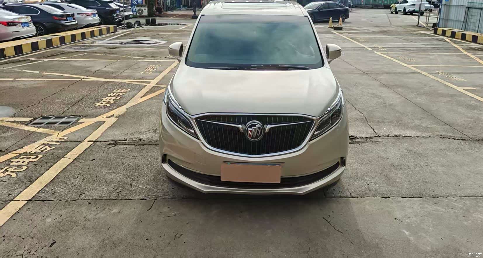 Buick GL8, 2018 2
