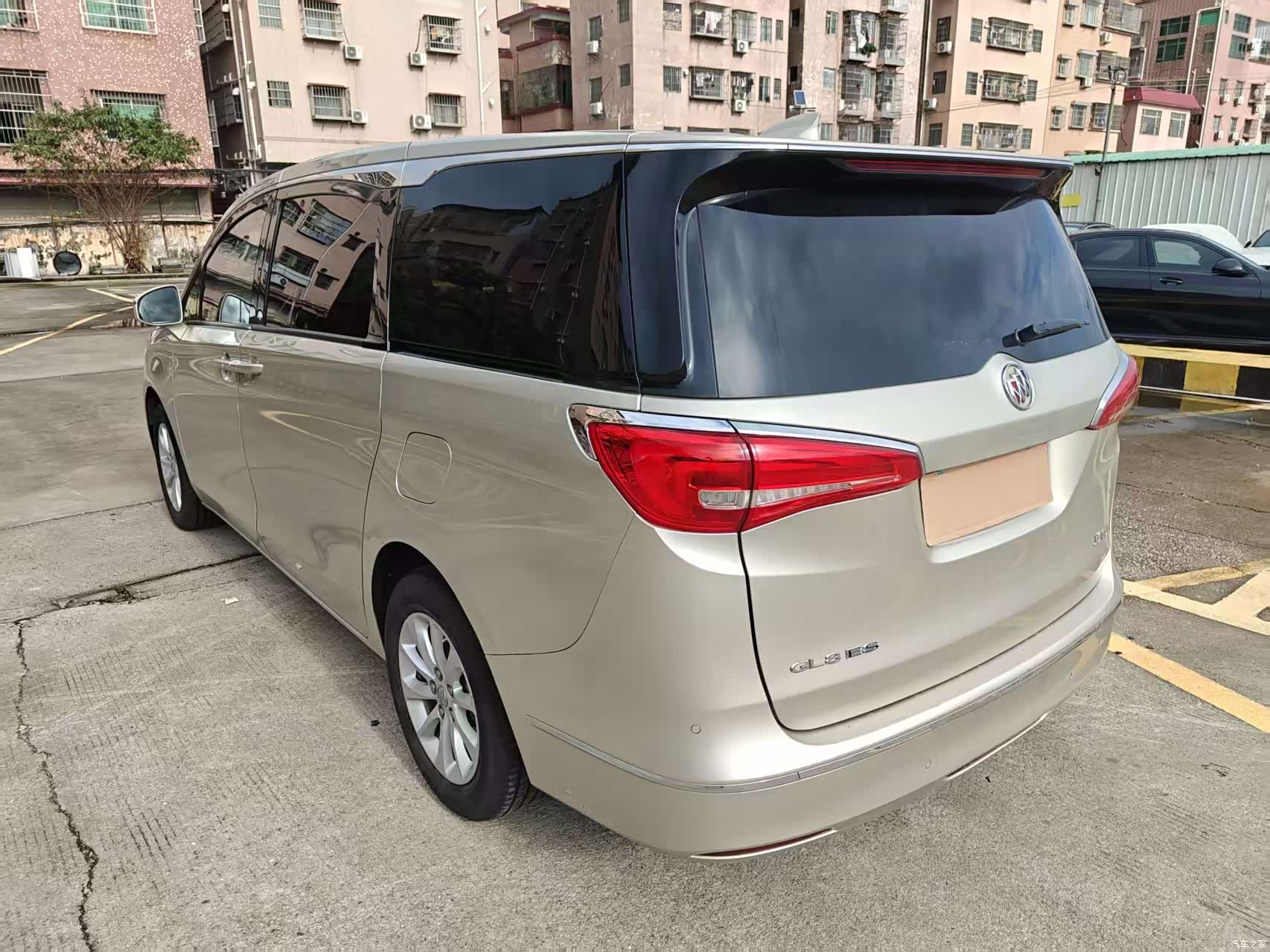 Buick GL8, 2018 8
