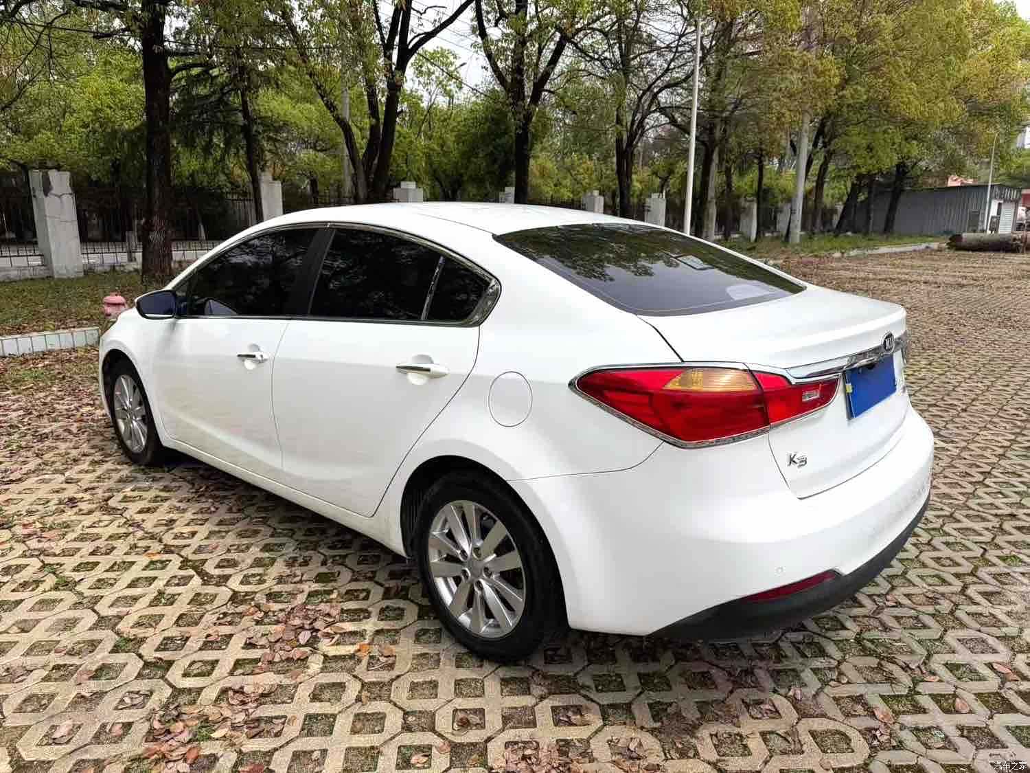 Kia K3, 2014 7