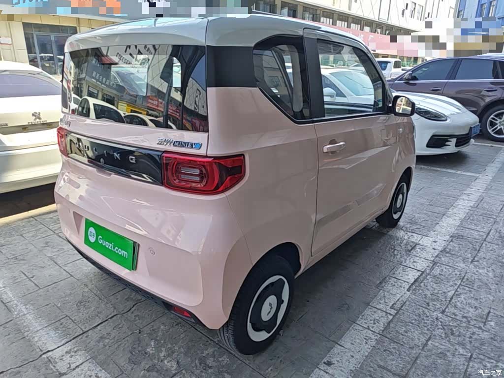 Wuling MINIEV, 2024 7