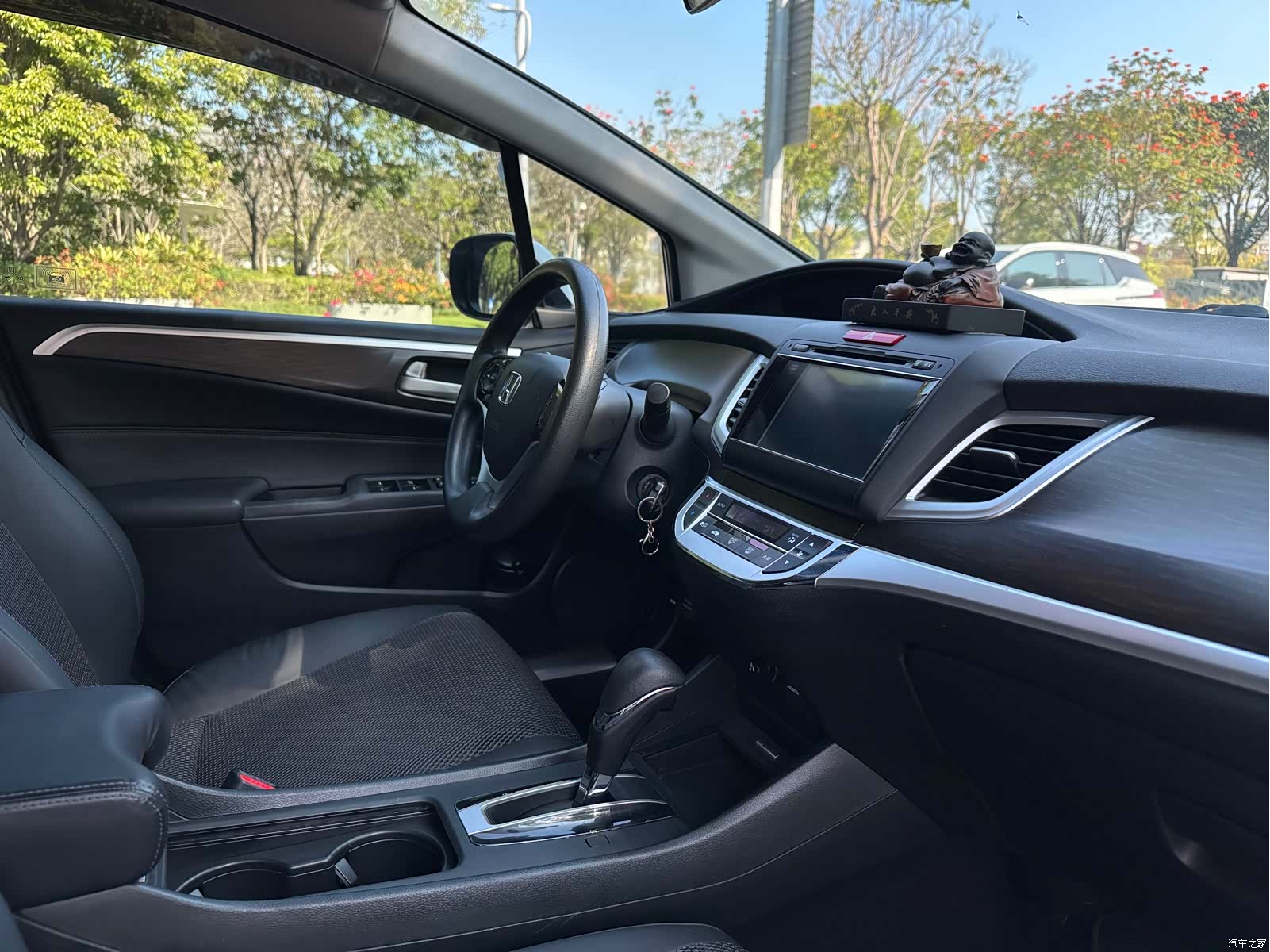 Honda Jade, 2014 20