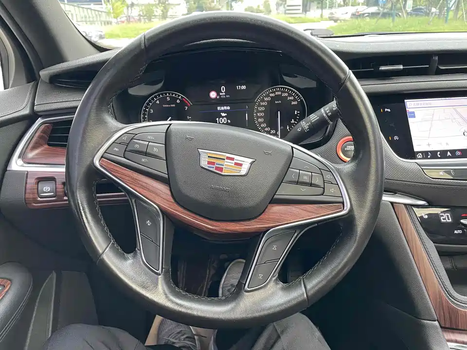 Cadillac XT5