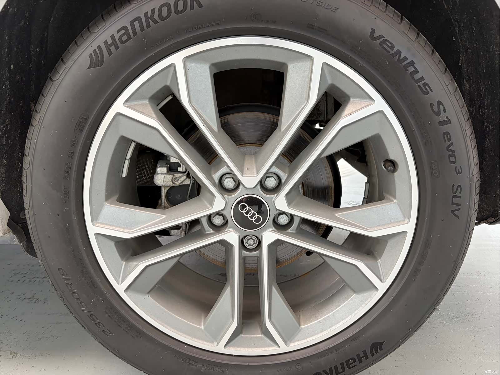 Audi Q3, 2024 12