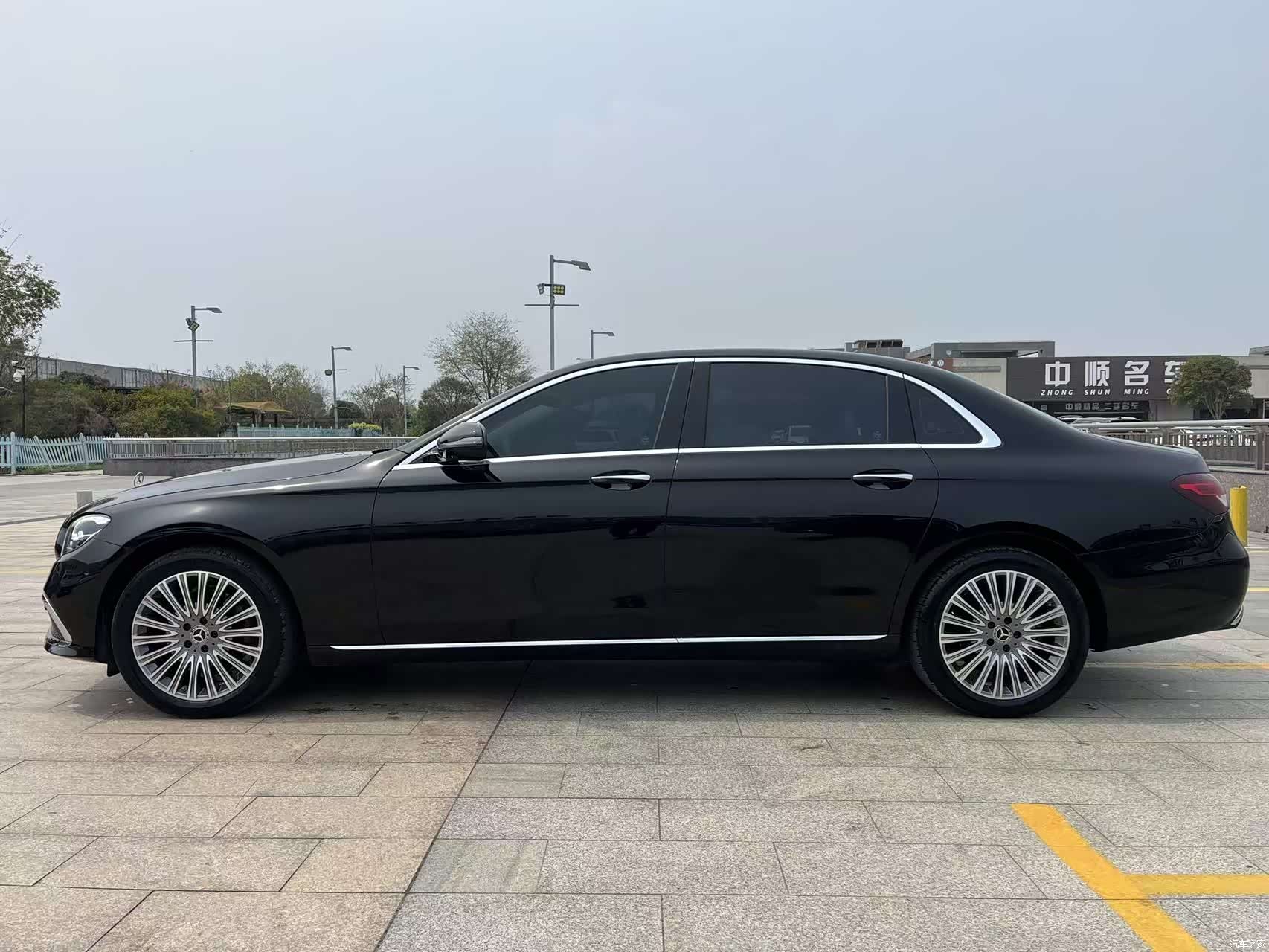 Mercedes-Benz E-Class, 2021 4