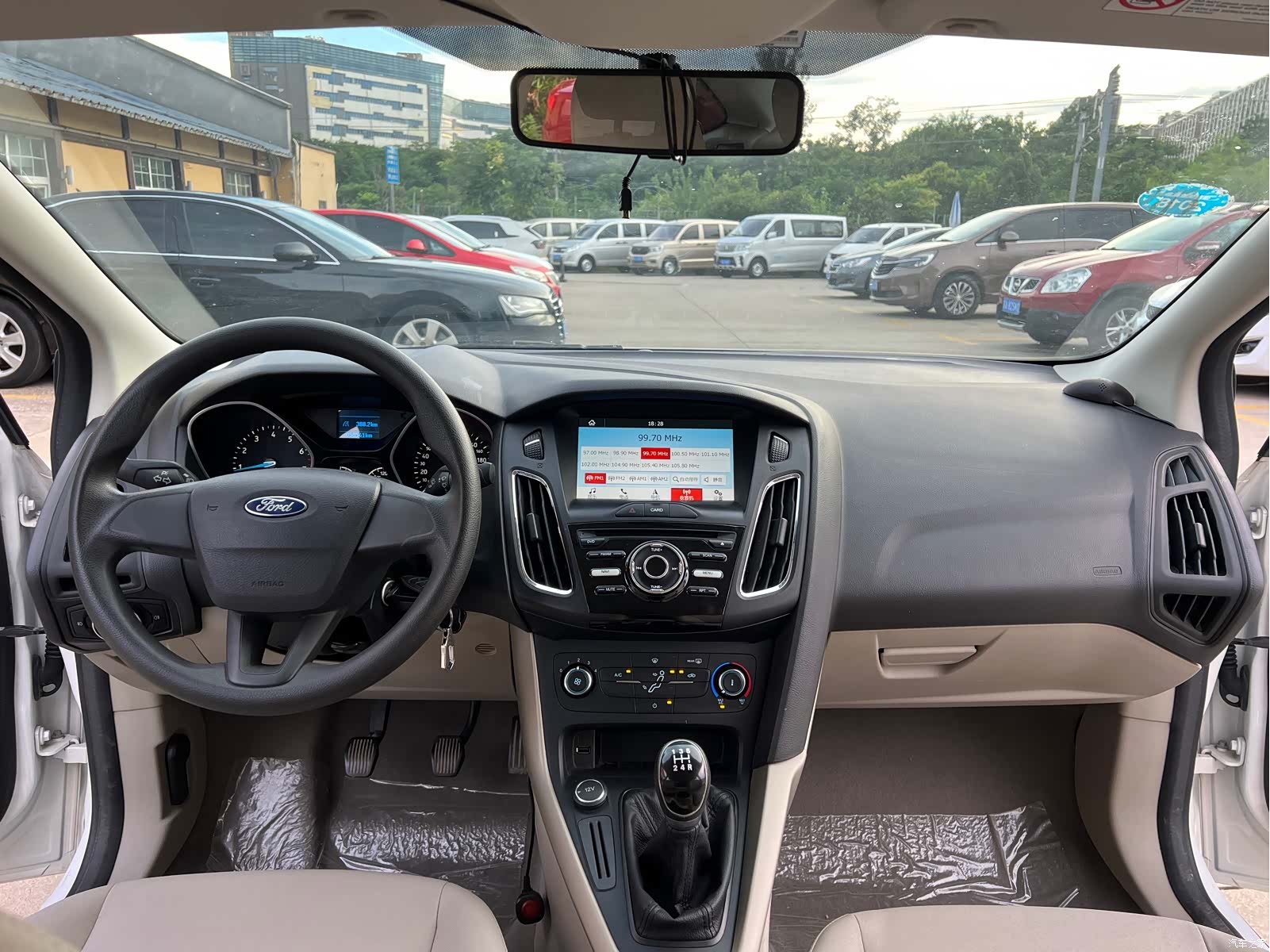 Ford Focus, 2016 6