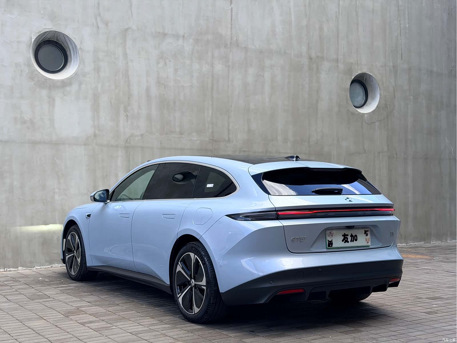 NIO ET5, 2024 6