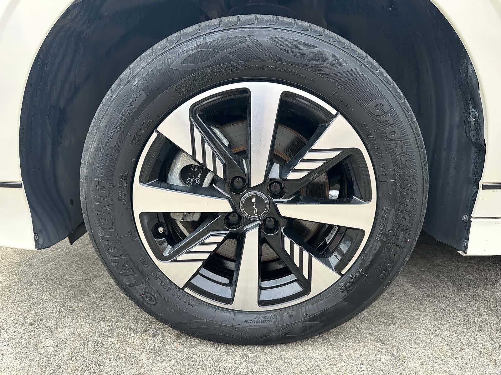 BYD E2, 2023 17