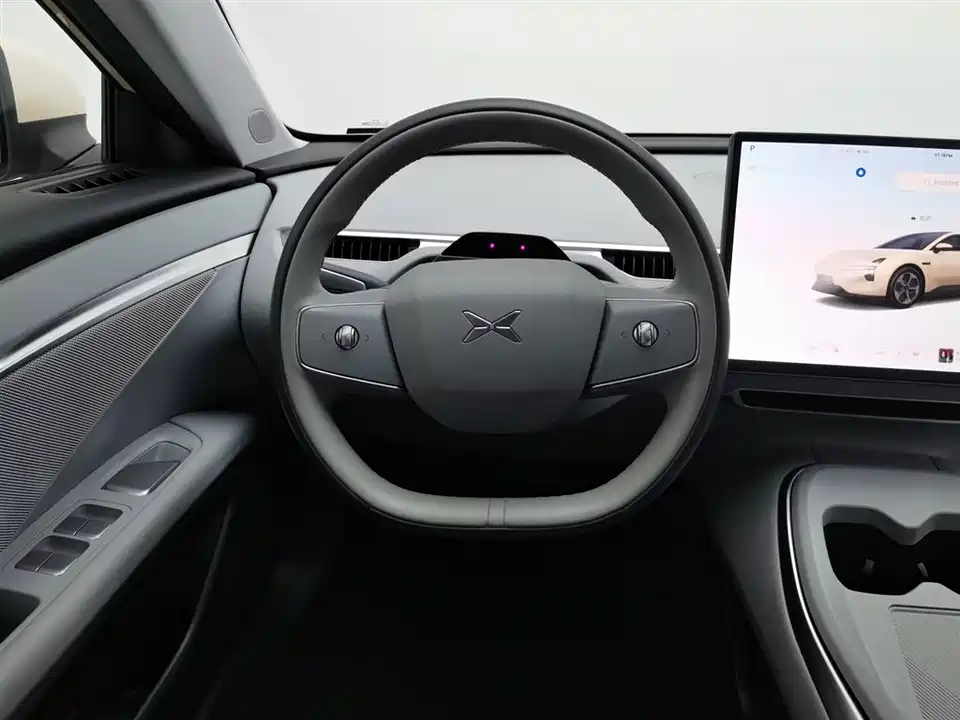 XPENG MONA M03