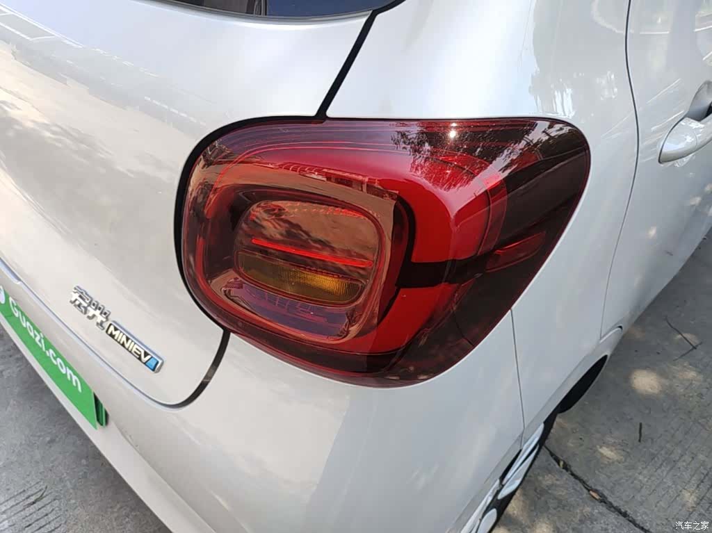 Wuling MINIEV, 2025 8