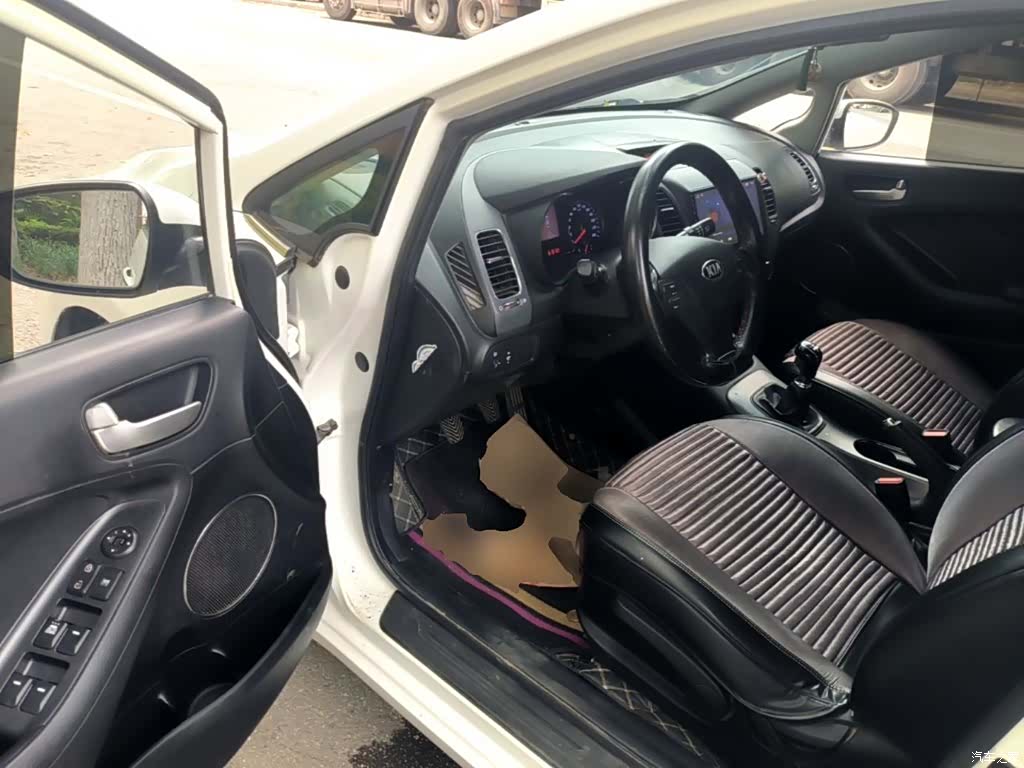 Kia K3, 2016 16