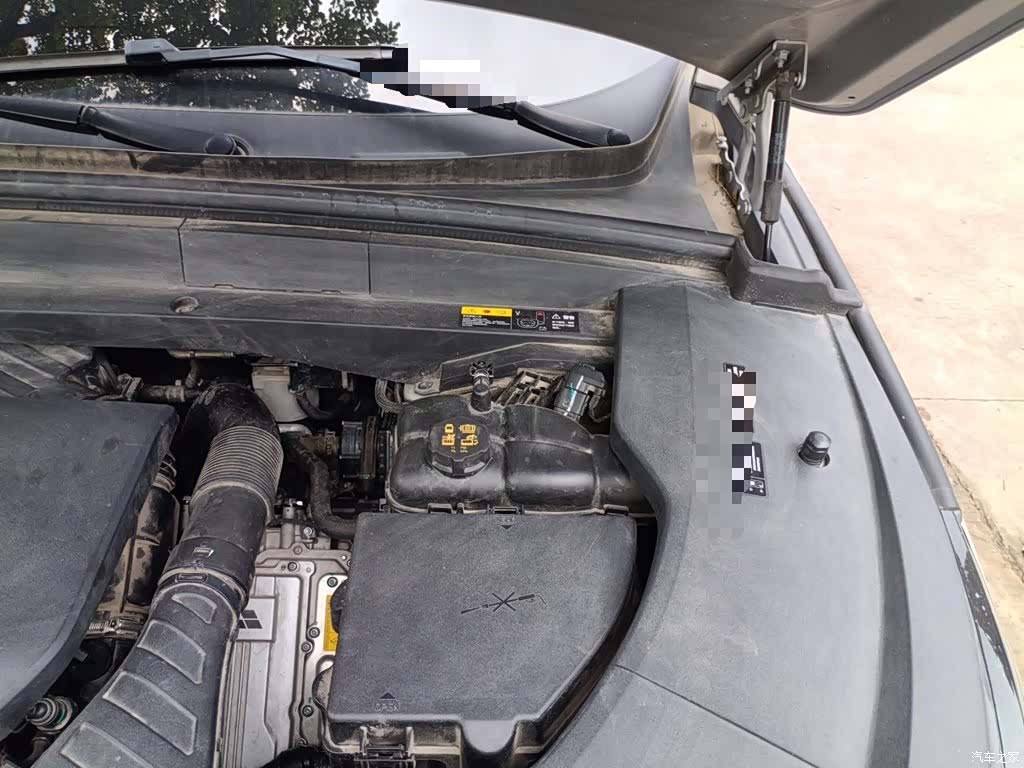 Li Auto L7, 2023 24