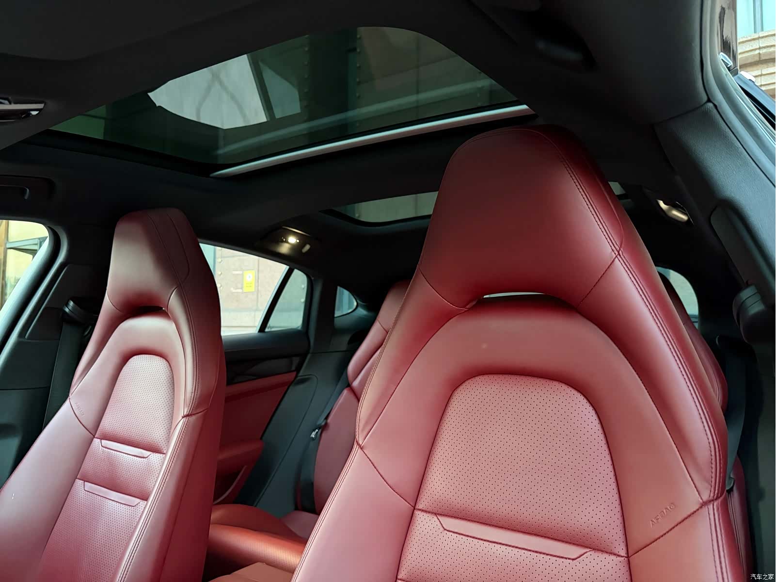 Porsche Panamera, 2018 10