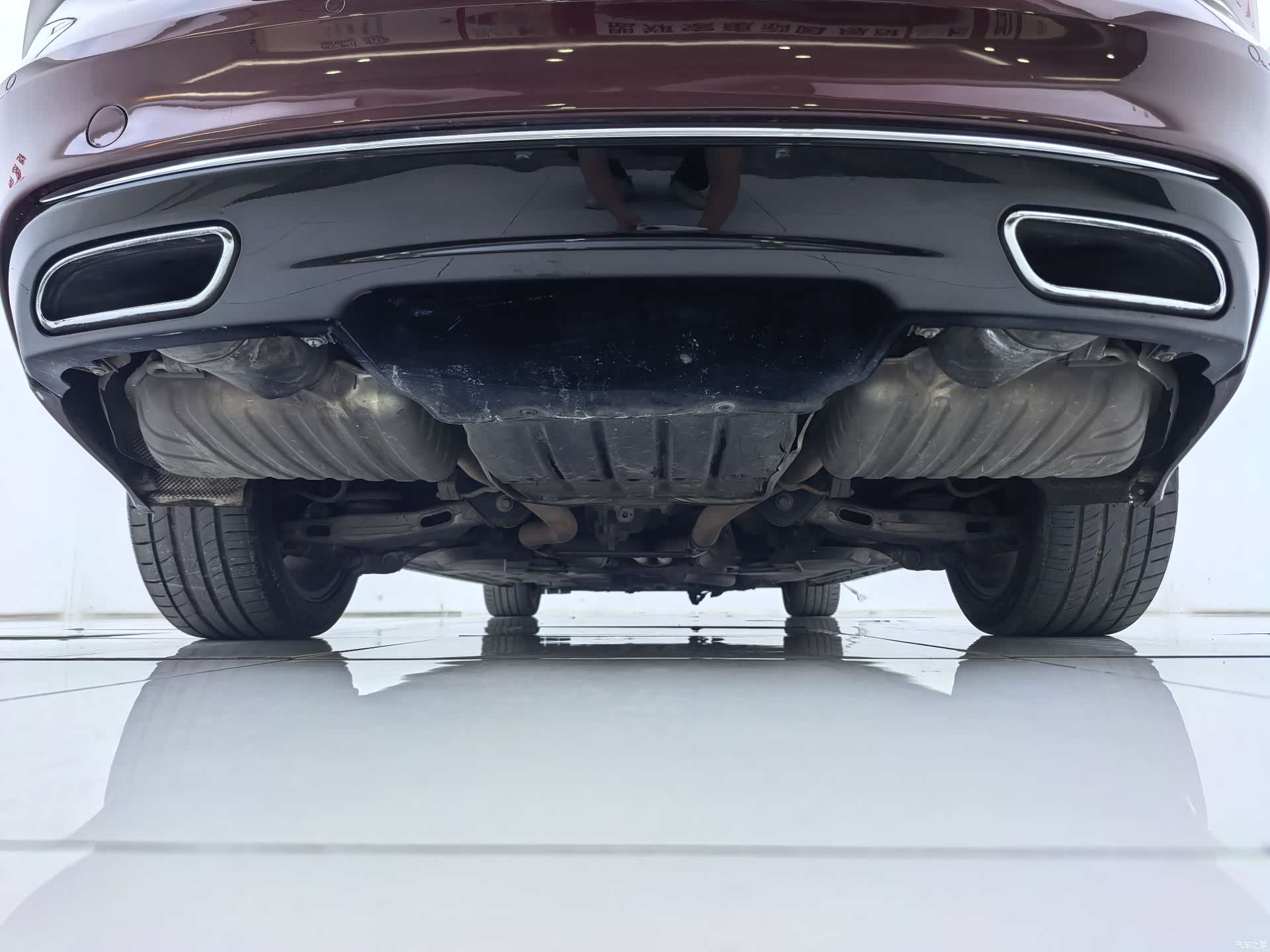 Land Rover XFL, 2017 25