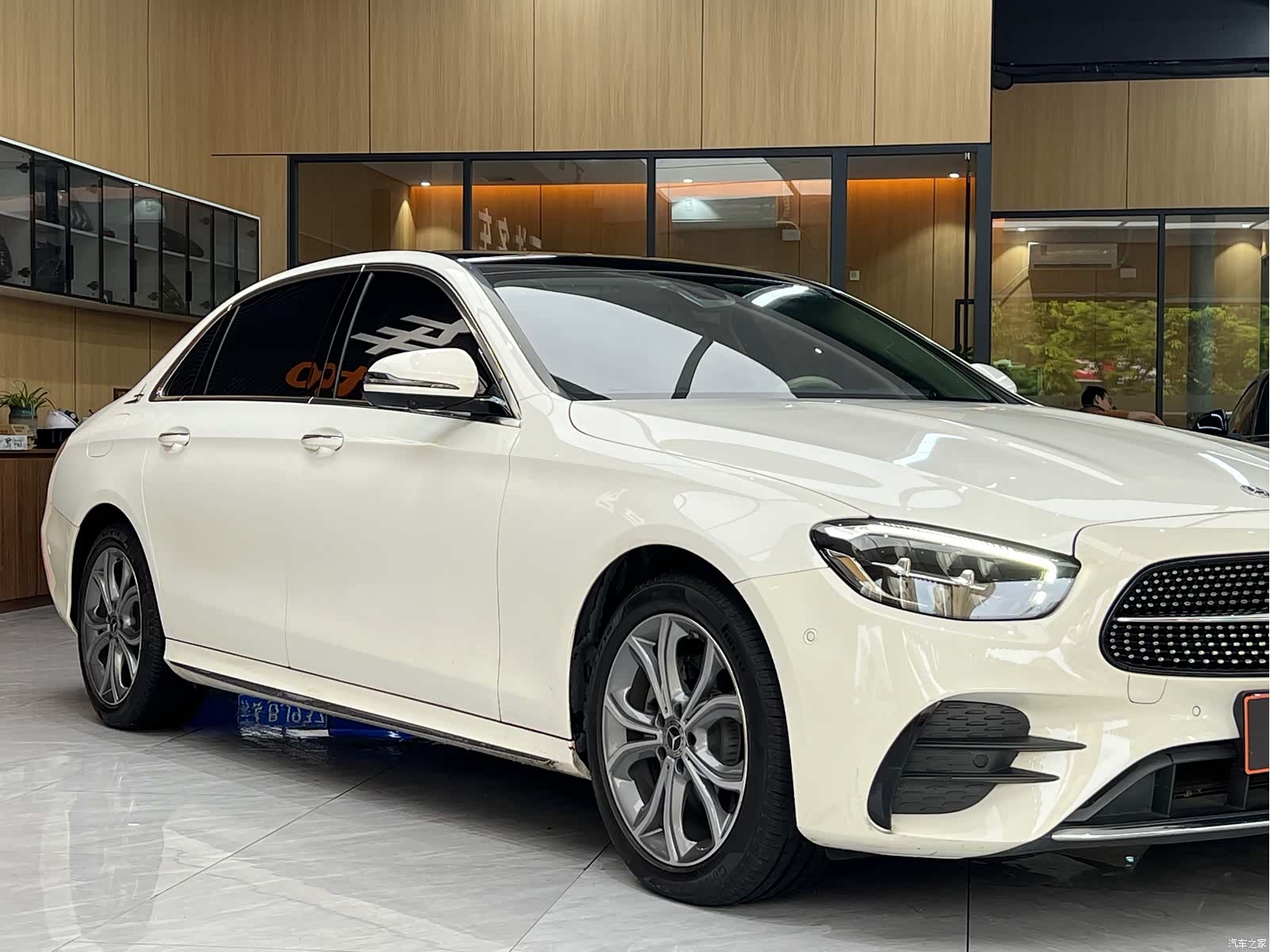 Mercedes-Benz E-Class, 2021 11