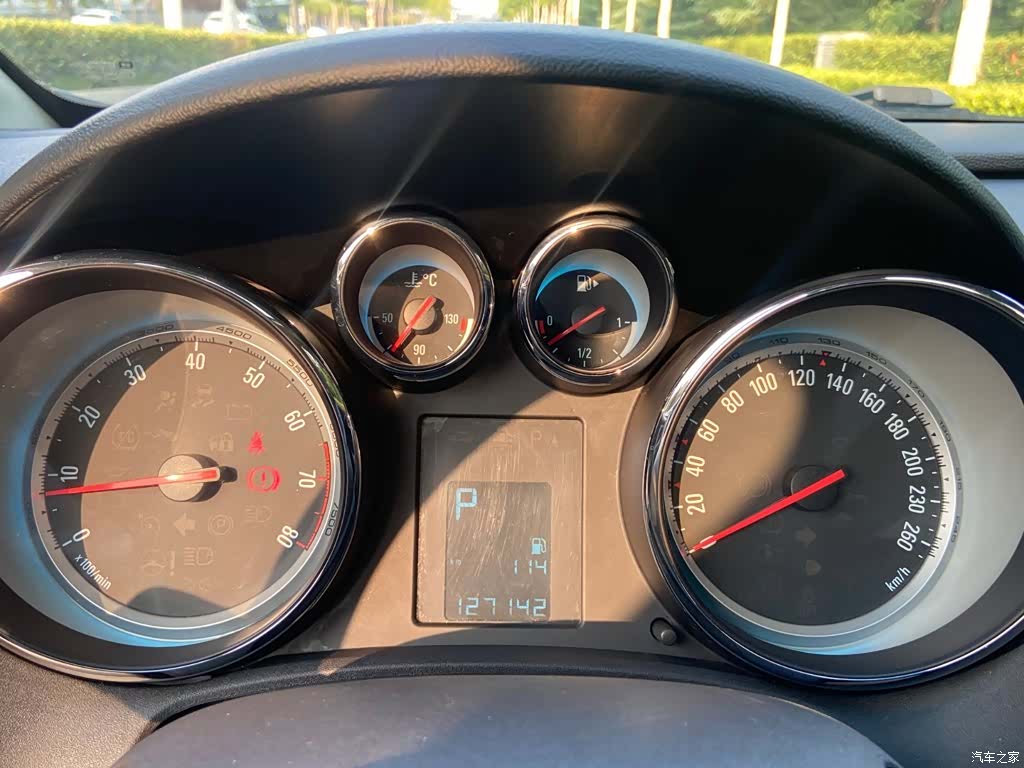 Buick XT, 2014 12