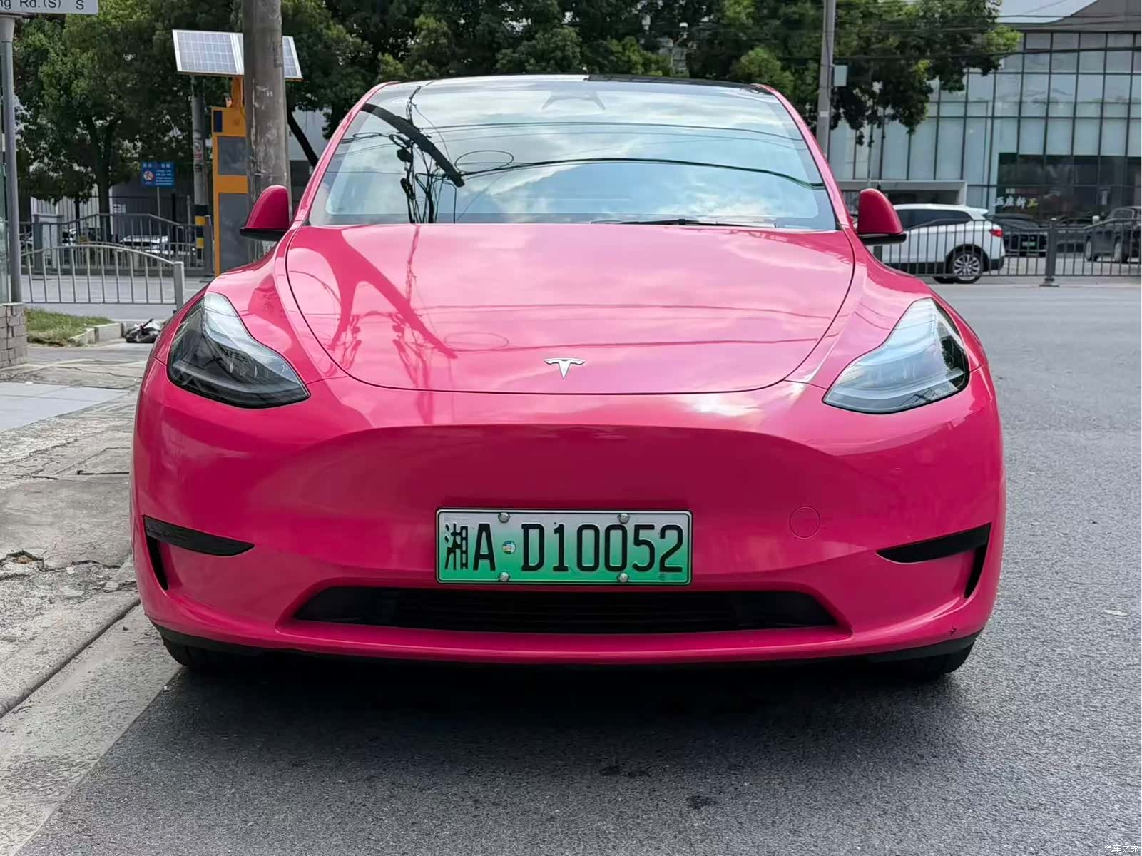 Tesla Model Y, 2024 6