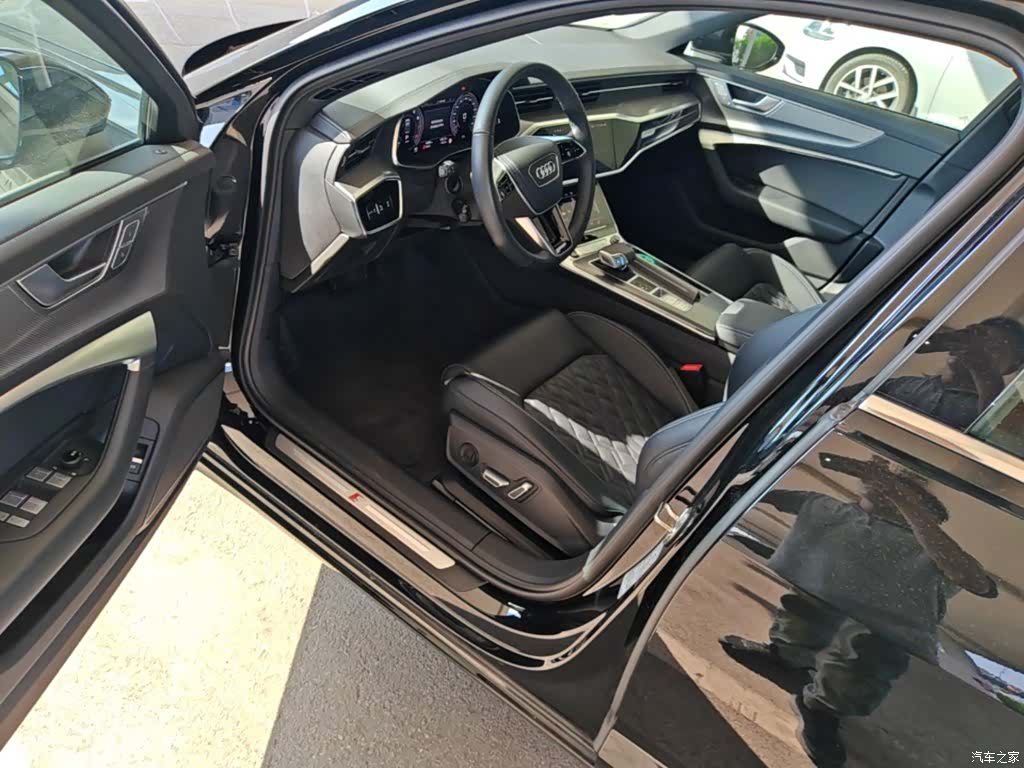 Audi A6L, 2025 23