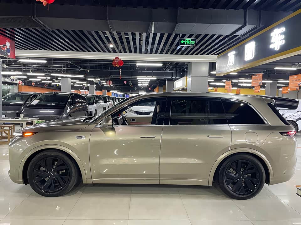 Li Auto Ideal L8