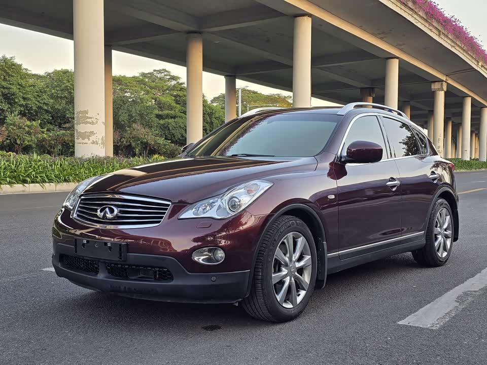 Infiniti EX