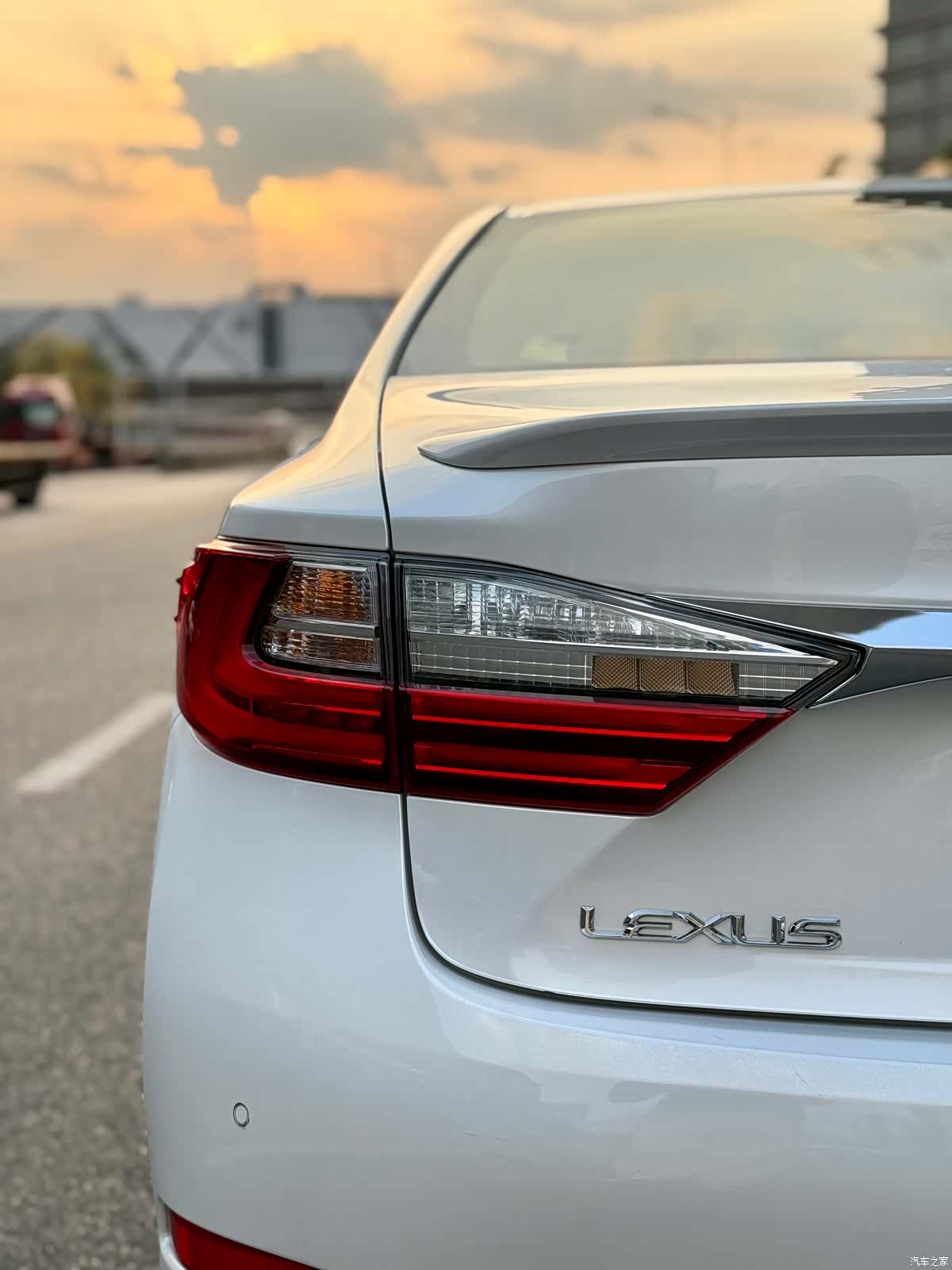 Lexus ES, 2016 11