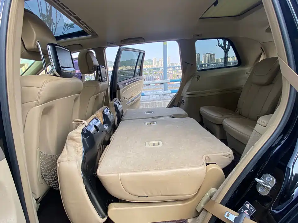 Mercedes-Benz GL grade