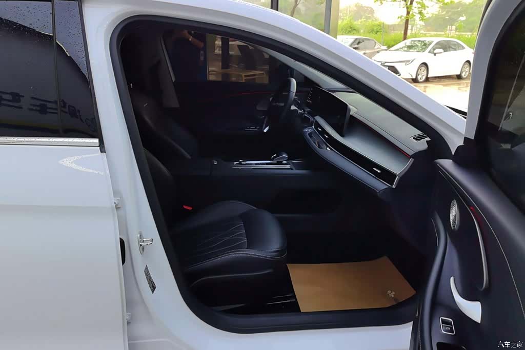 Chery Arrizo 8, 2024 8