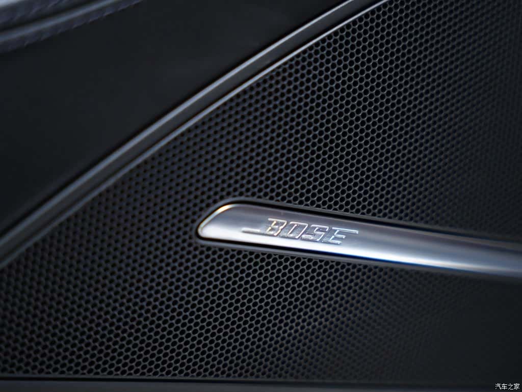 Audi A8L, 2013 28