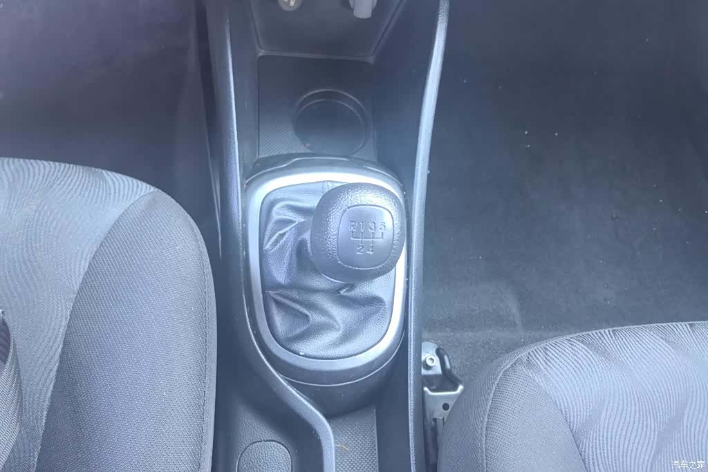 Kia K2, 2015 16