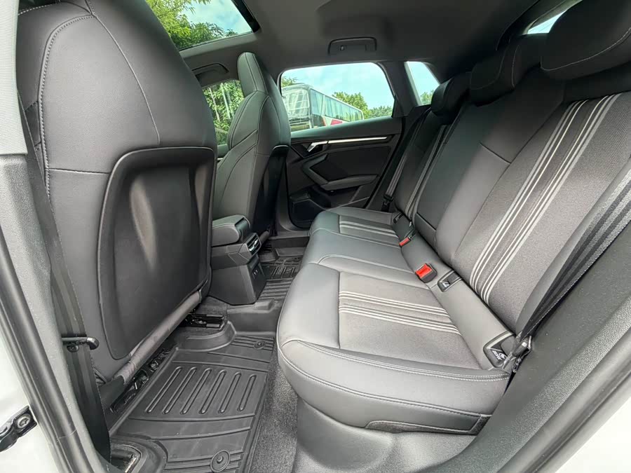 Audi A3 2022, фото 18