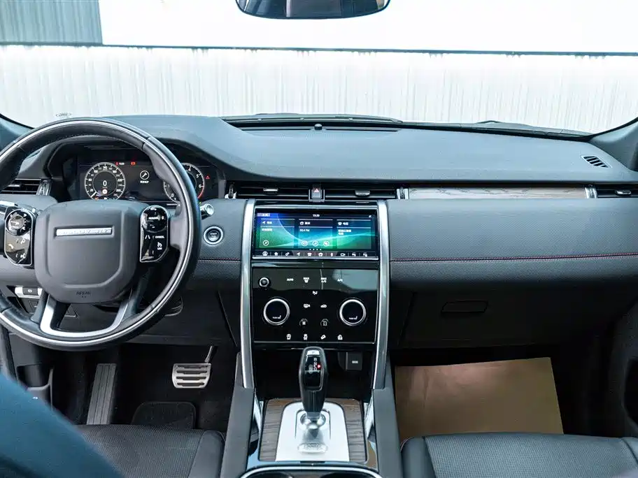 Land Rover Discover sports